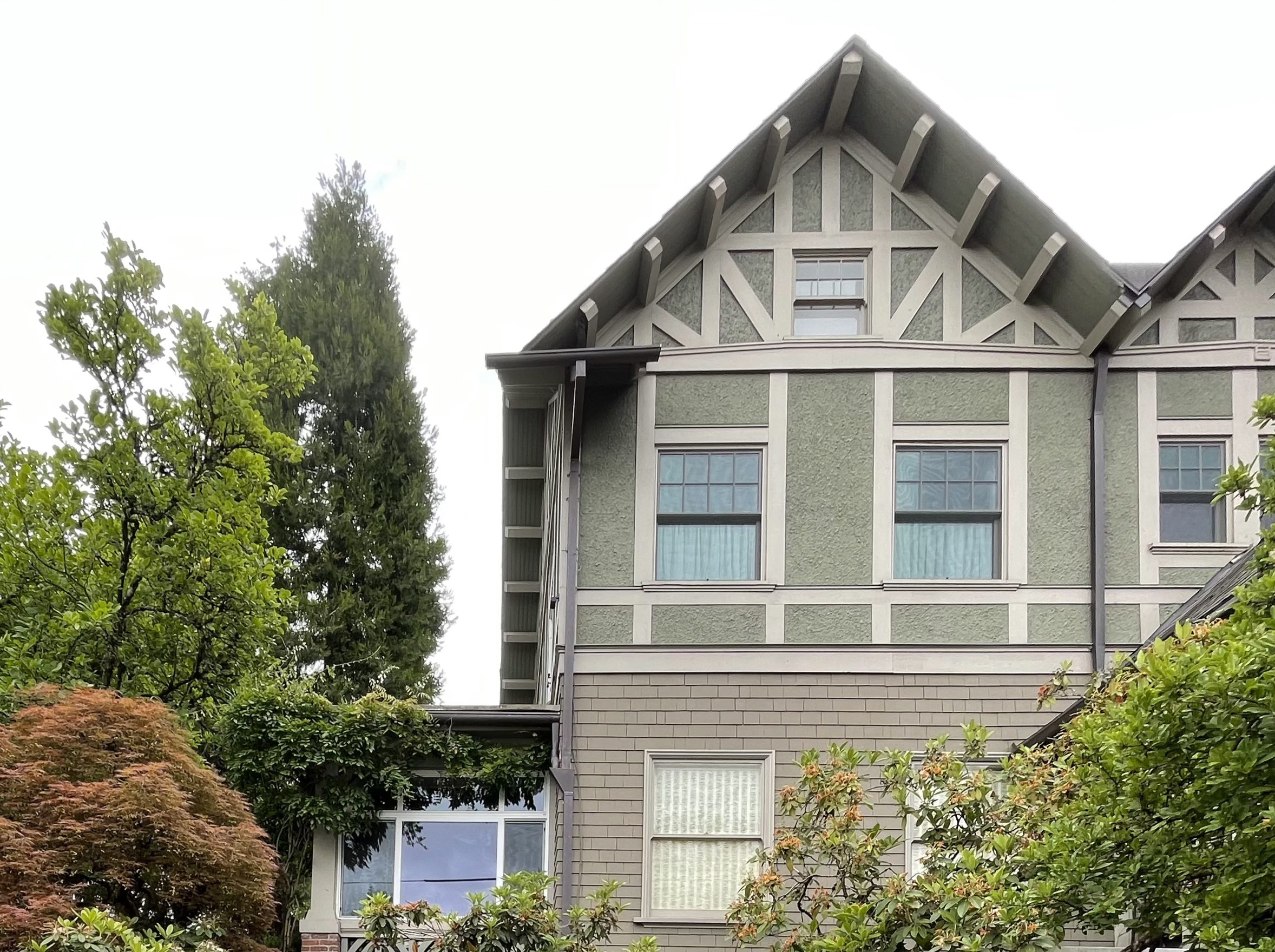 Modern TPO Roofing Meets Historic Charm in SW Portland, Oregon