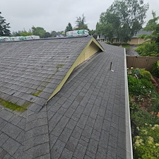 Top-Quality-Tear-Off-Reroofing-Services-in-Hillsboro-OR-Home-ADU-Transformation 4